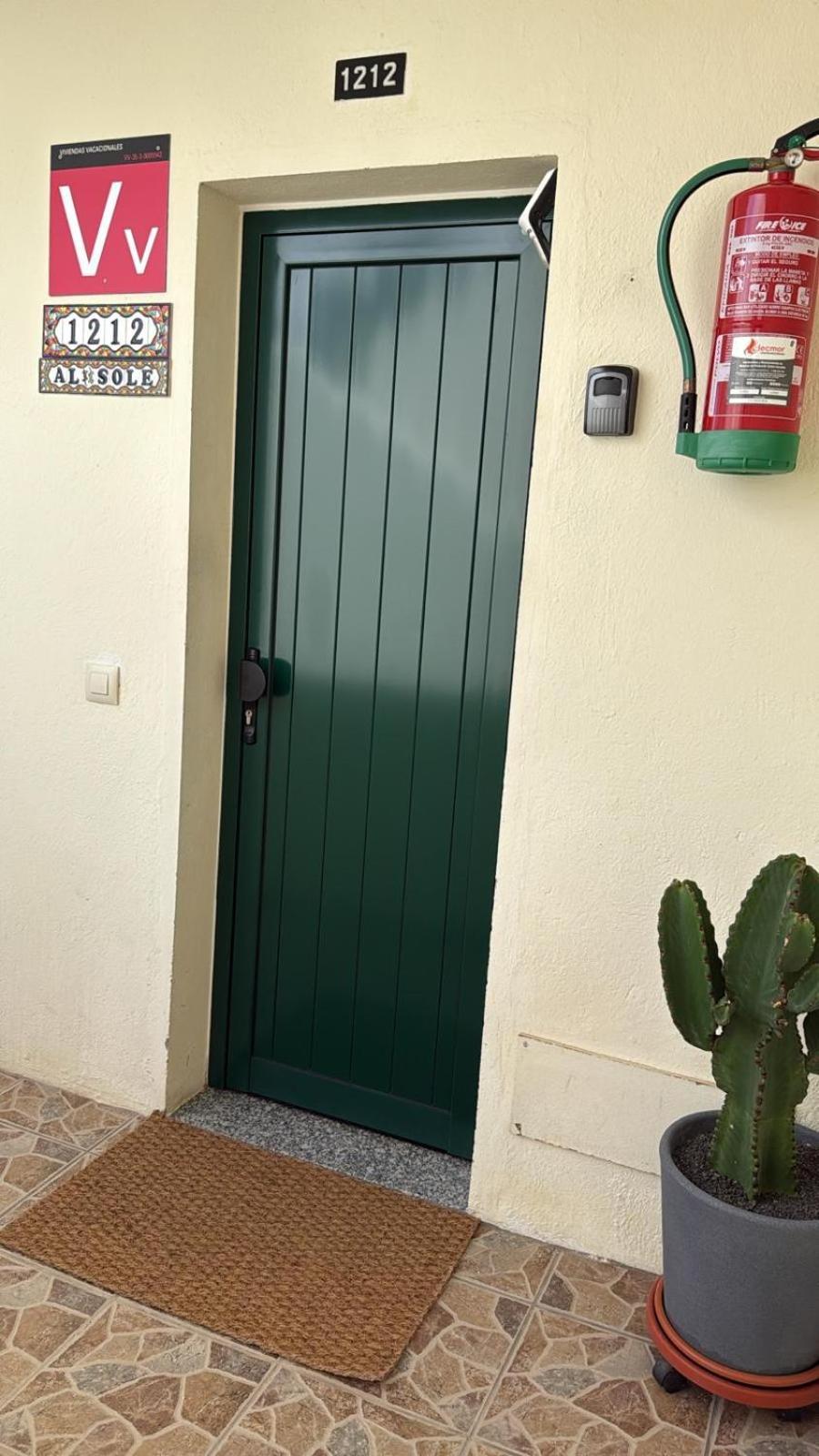 Al Sole Studios Residence Playa Roca Costa Teguise Zewnętrze zdjęcie